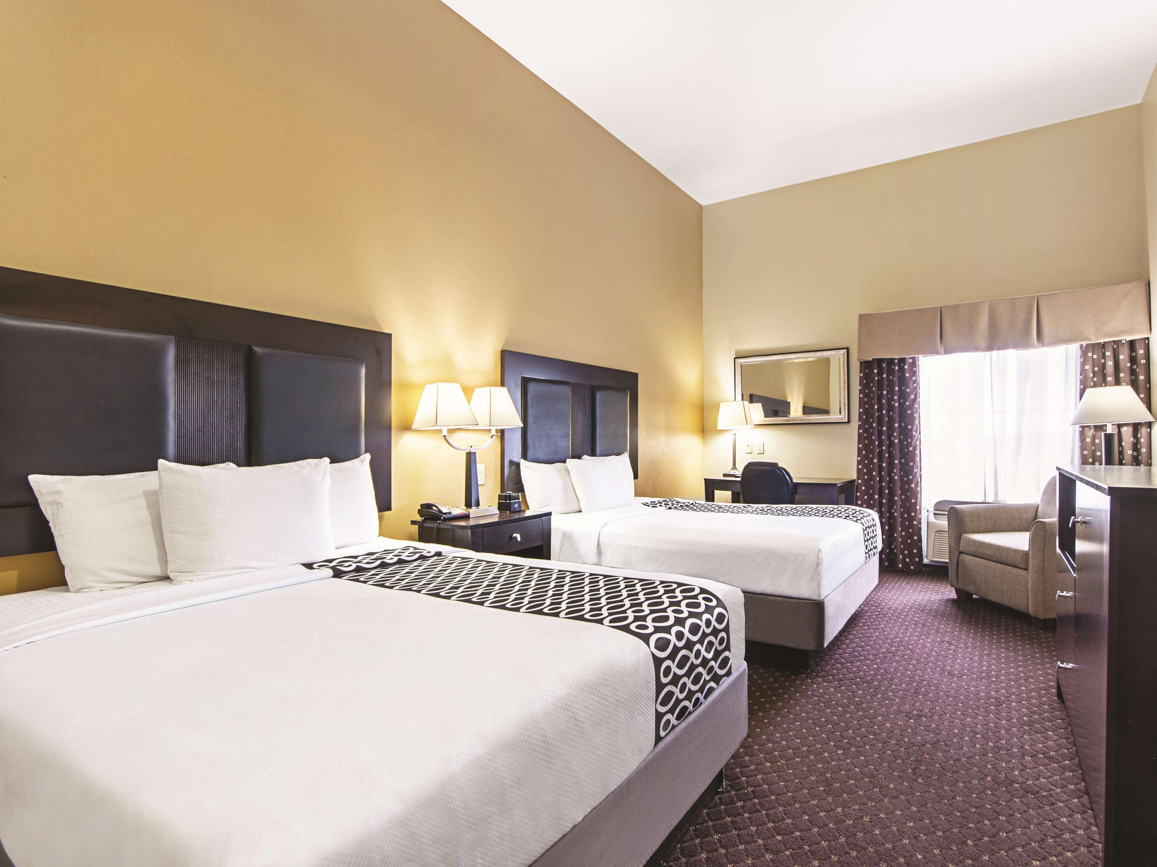 La Quinta By Wyndham Houston New Caney מראה חיצוני תמונה